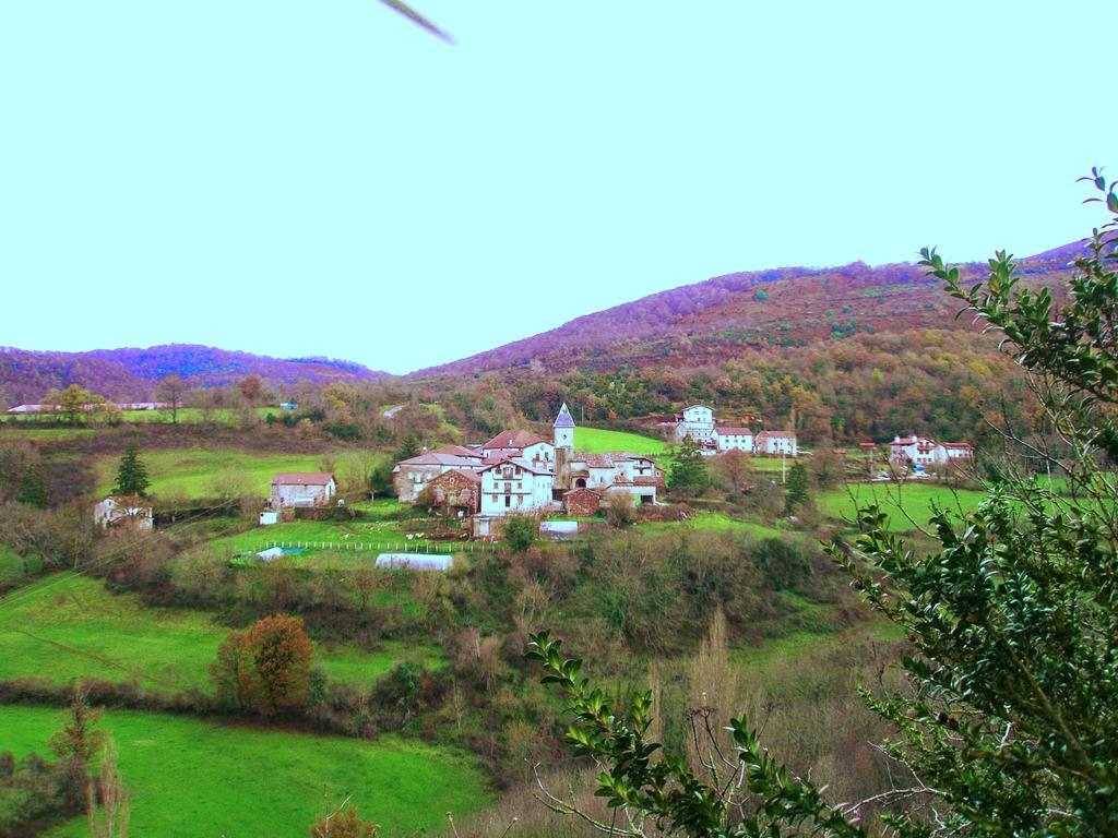 Villanueva de Arce Casa Rural Parriola المظهر الخارجي الصورة